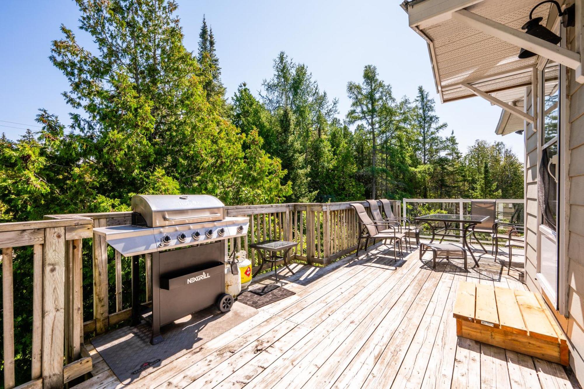 Kayak Cove - Tobermory Villa ภายนอก รูปภาพ